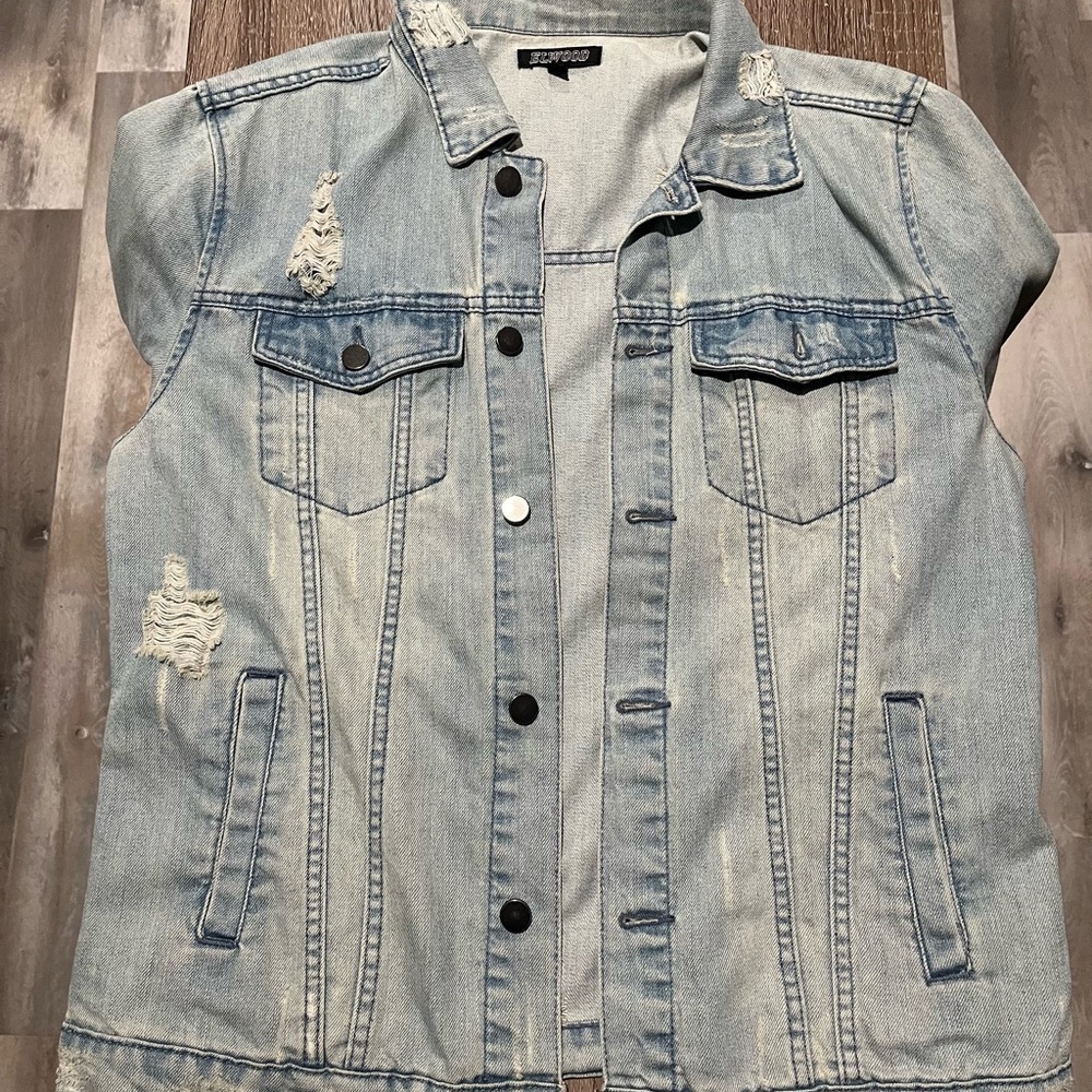 Distressed Denim Jacket ( Great quality )